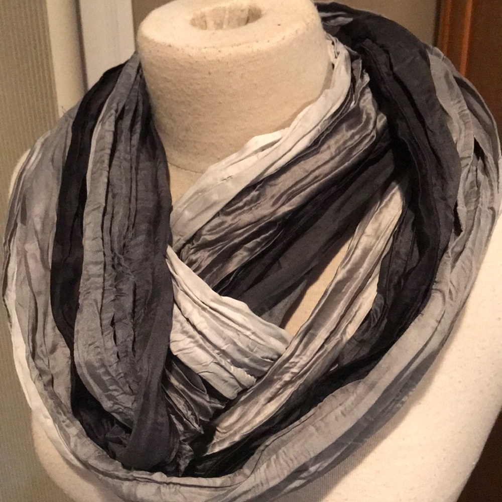 Infinity scarf - Picture 2 of 2